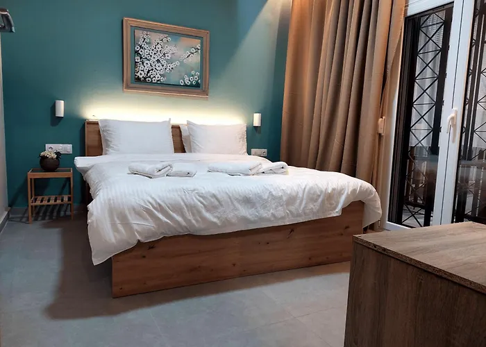 Thess_Cozy_Home
