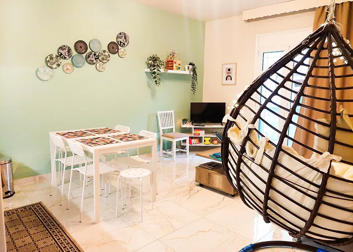 Thess_Cozy_Home