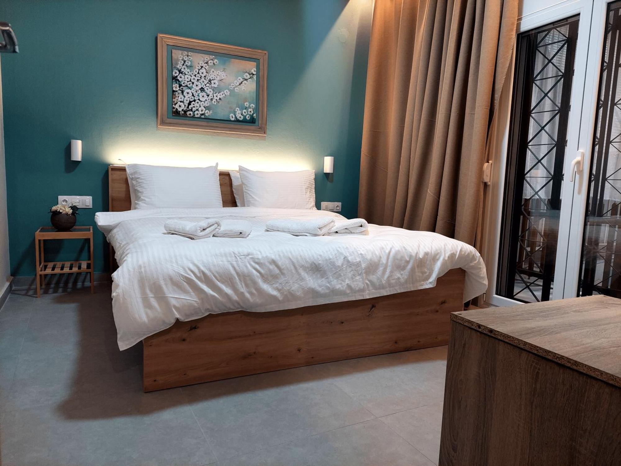 Thess_cozy_home *
